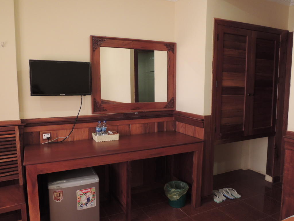 Banan Hotel Battambang Phòng bức ảnh